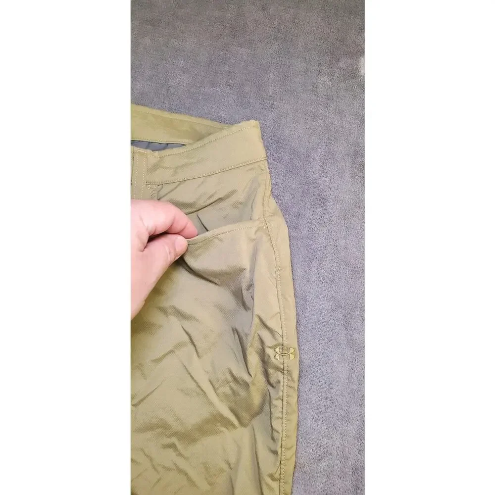Under Armour UA Loose Fit Tech Golf Pants Men's 32x32 Tan Flat Front Za3-28